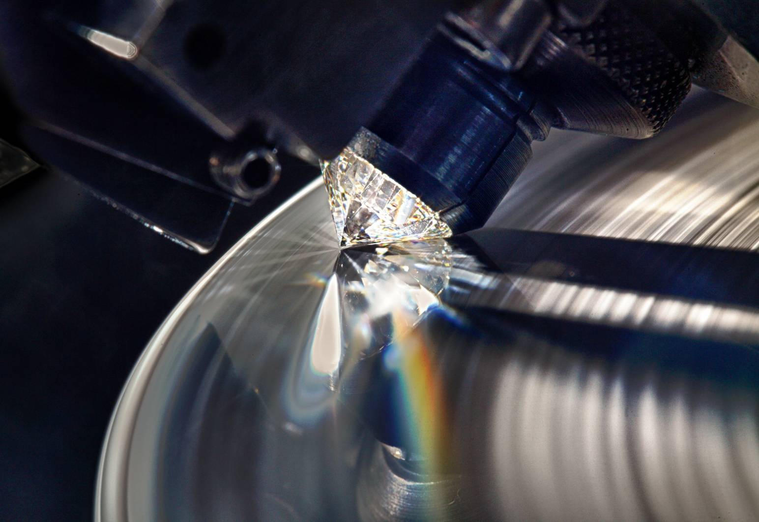 カッティング・研磨(仕上げ)